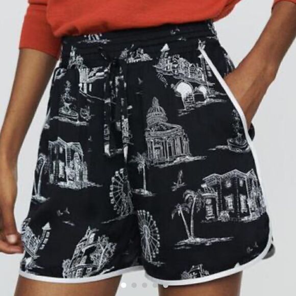 MAJE Women's Short À Imprimé ParisBlack White Size 38